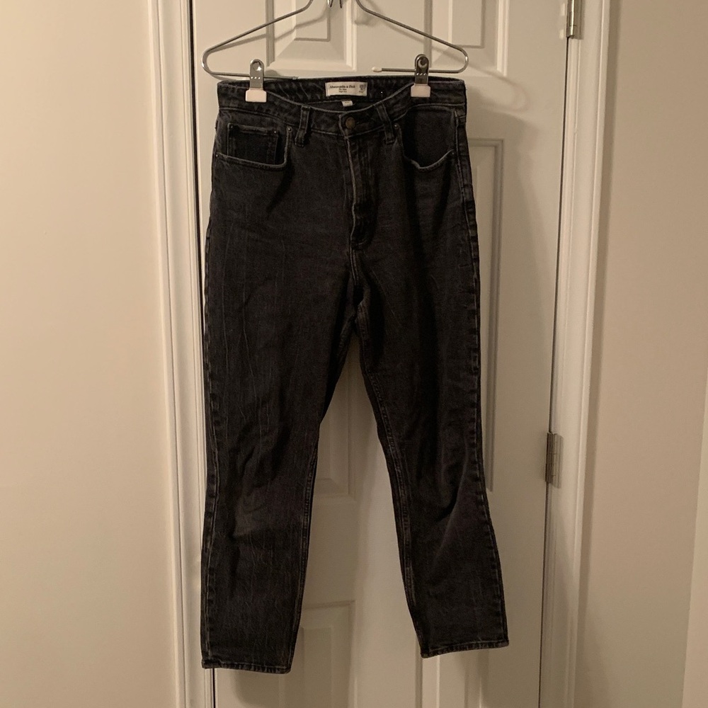 Abercrombie & Fitch Curve Love Mom High Rise Jean